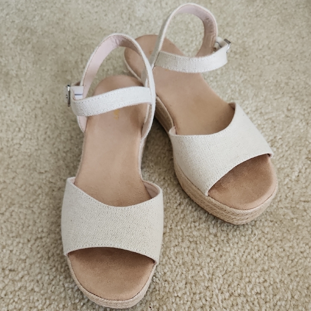 NWOT Old Navy Beige Wedge Sandals